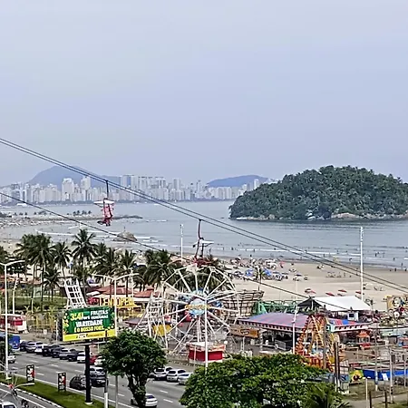 Frente Para O Mar Praia Do Itarare Com Sacada Ampla E Perto De 4 Mercados Capacidade Para Ate 9 Pessoas Check In Ate As 22 Hrs Equivalente A 3 Quartos Perto De Varios Mercados Check In Ate As 22Hrs Sob Condicoes Especiais Andar Alto E Com Gde Confort São Vicente Exterior photo