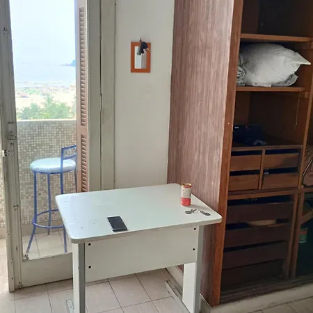 Frente Para O Mar Praia Do Itarare Com Sacada Ampla E Perto De 4 Mercados Capacidade Para Ate 9 Pessoas Check In Ate As 22 Hrs Equivalente A 3 Quartos Perto De Varios Mercados Check In Ate As 22Hrs Sob Condicoes Especiais Andar Alto E Com Gde Confort São Vicente Exterior photo